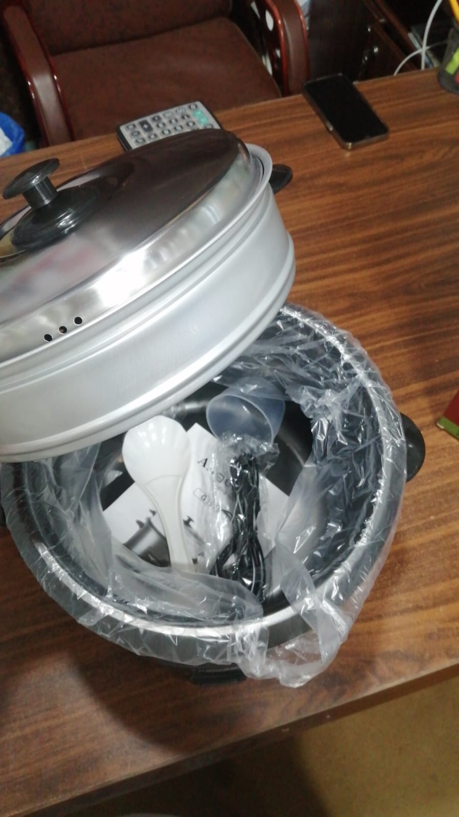 Angeleno G1028 Electric Rice Cooker With Steam Layer