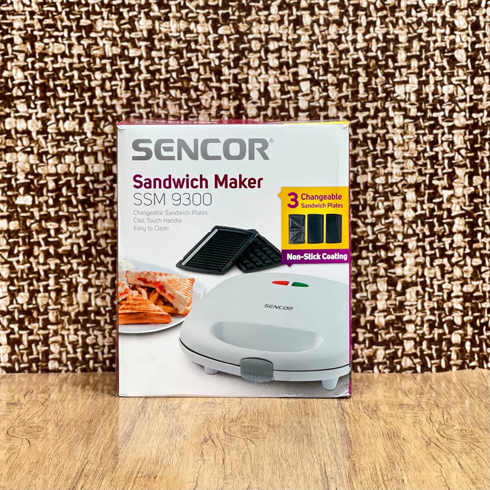 SENCOR - 3-in-1 Sandwich Maker, sandwiches, grilled meat or waffles non-stick removable panels SSM 9300