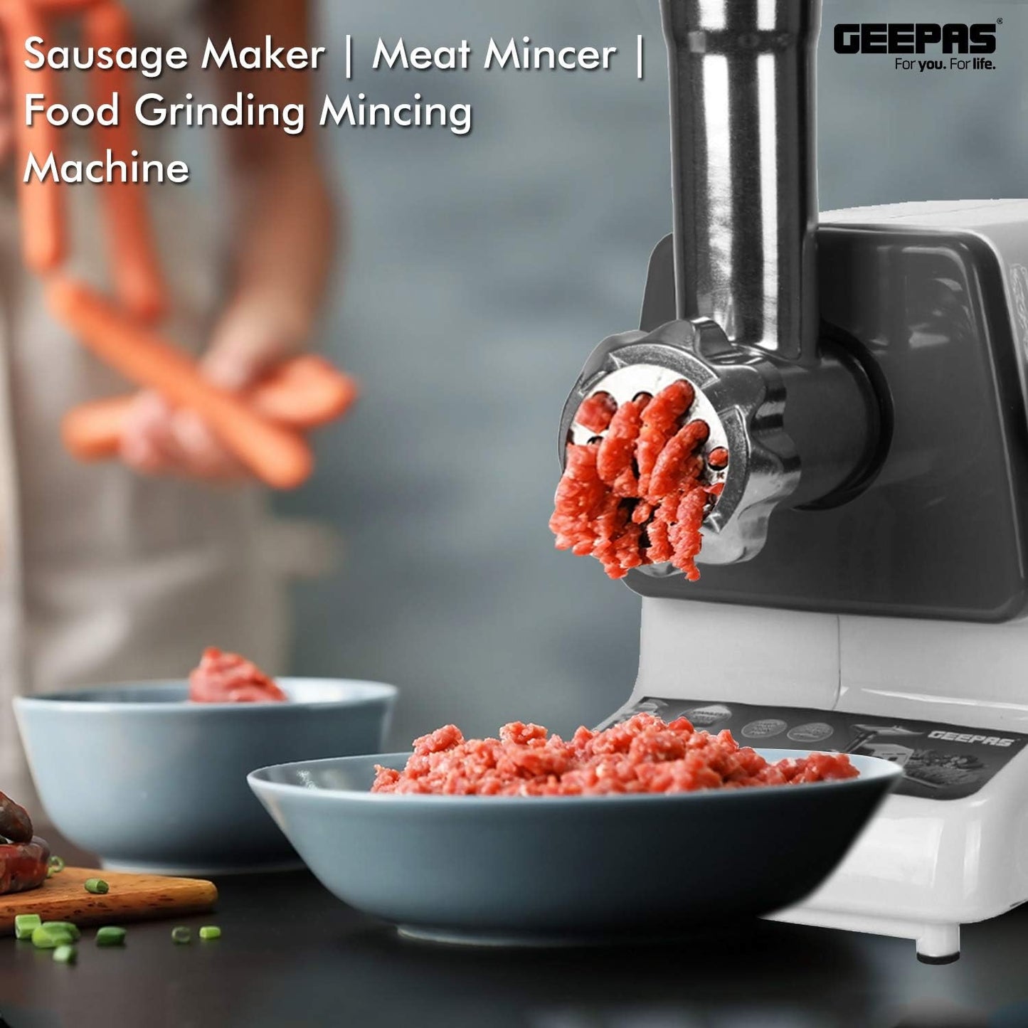Geepas 2000W Electric Meat Grinder - Reverse Function Aluminum Gearbox Metal Gears, 2 Years Warranty GMG767