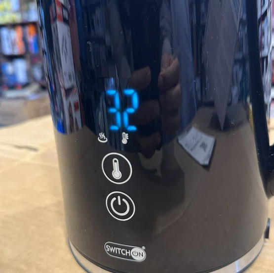 Digitaler Wasser-Kocher Digital Kettle 1.7L
