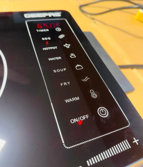 Geepas Digital Infrared Cooker GIC33023P
