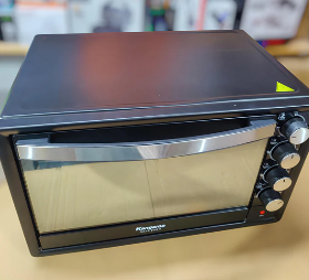 Kangaroo Electric Baking Oven With Rotissire & Convection Fan