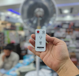 Geepas Infrared Pedestal Sun Heater GRH28599P