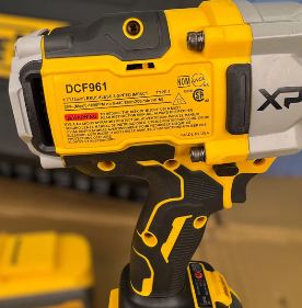 DeWalt Commercial Cordless Impact Wrench