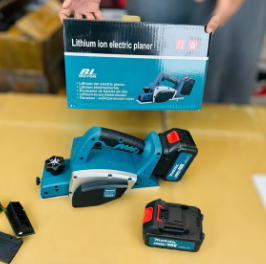 Makita Rechargeable Wood Planer