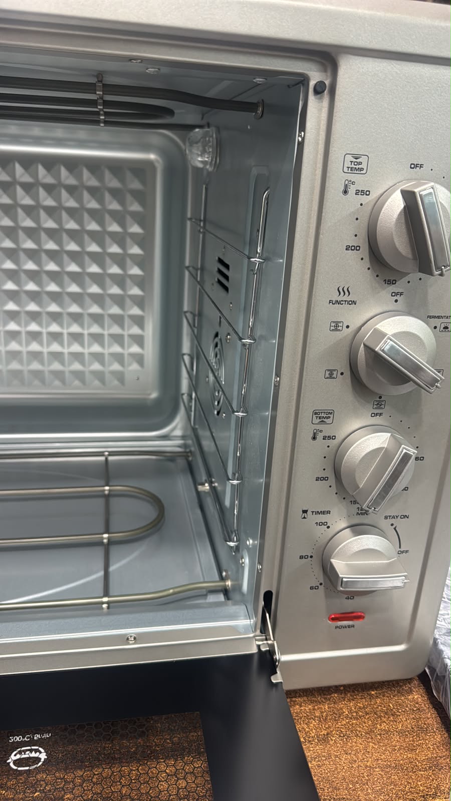 Original American 150 Liter Electric Baking Oven With Rotisserie & Convection Fan