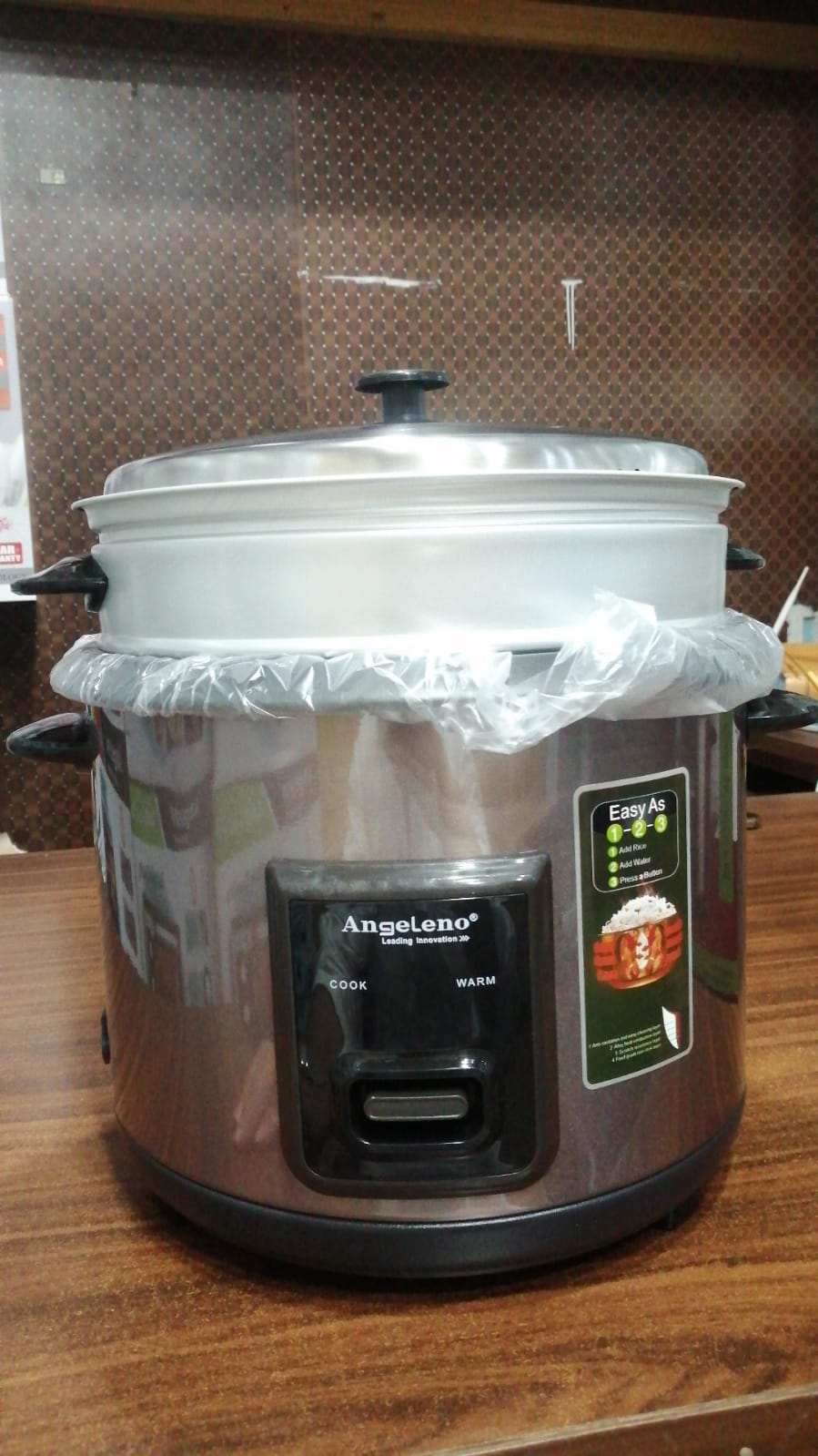 Angeleno G1028 Electric Rice Cooker With Steam Layer