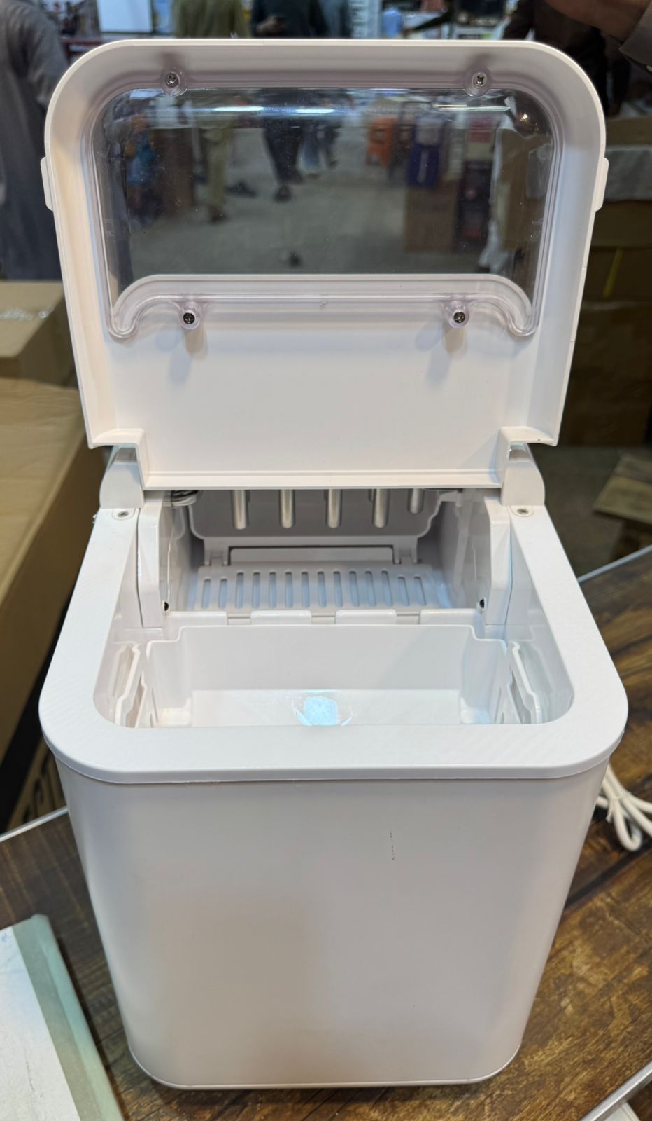 Imported Electric Ice Maker, Portable Ice Cube Making Machine