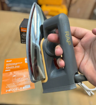 Original RAF Lightweight Dry Iron | 1600W | R.1108